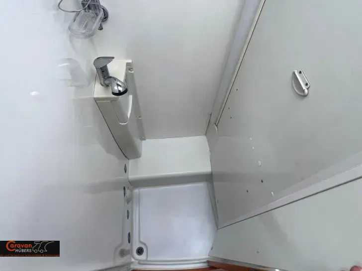 Fahrzeugbild Hymer Van 572 #9