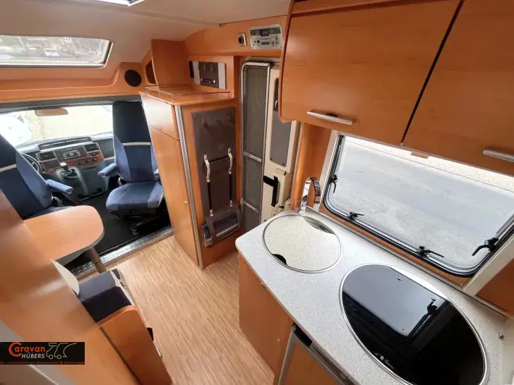 Fahrzeugbild Hymer Van 572 #19