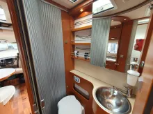 Fahrzeugbild Hymer B-Klasse 594 --schöner kompakter Grundriss #11