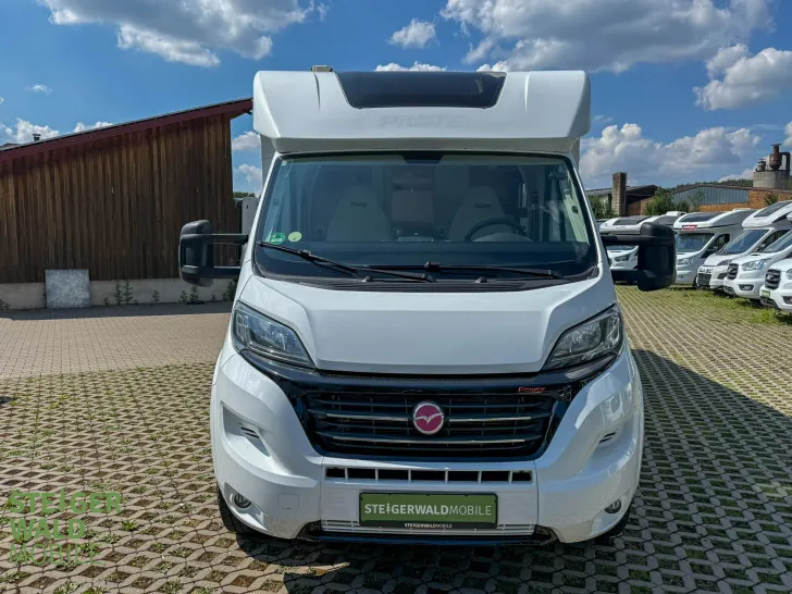 Fahrzeugbild Pilote Pazifik 746 FGJ #2