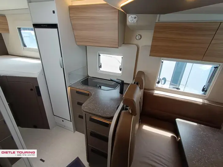 Fahrzeugbild Bürstner B66 TD 690 Hubbett #9