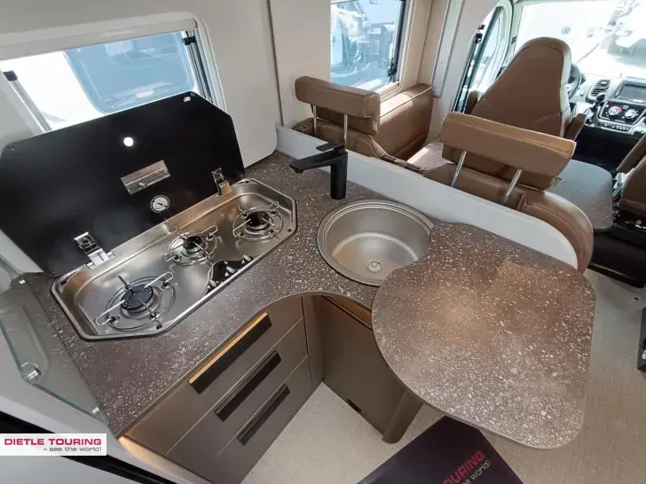 Fahrzeugbild Bürstner B66 TD 690 Hubbett #10