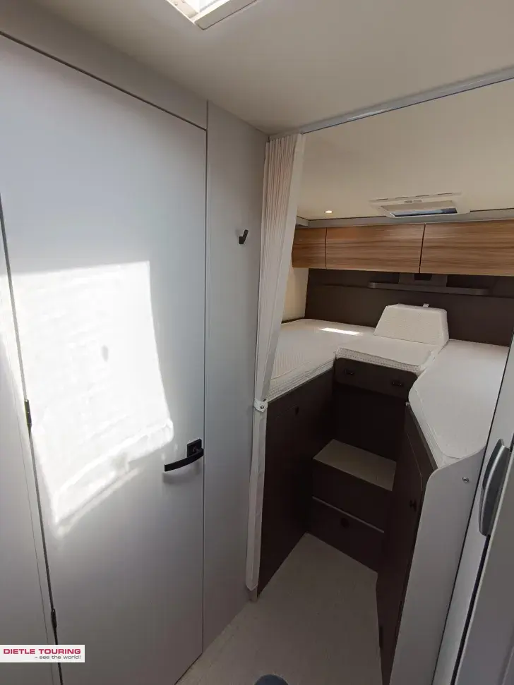 Fahrzeugbild Bürstner B66 TD 690 Hubbett #12