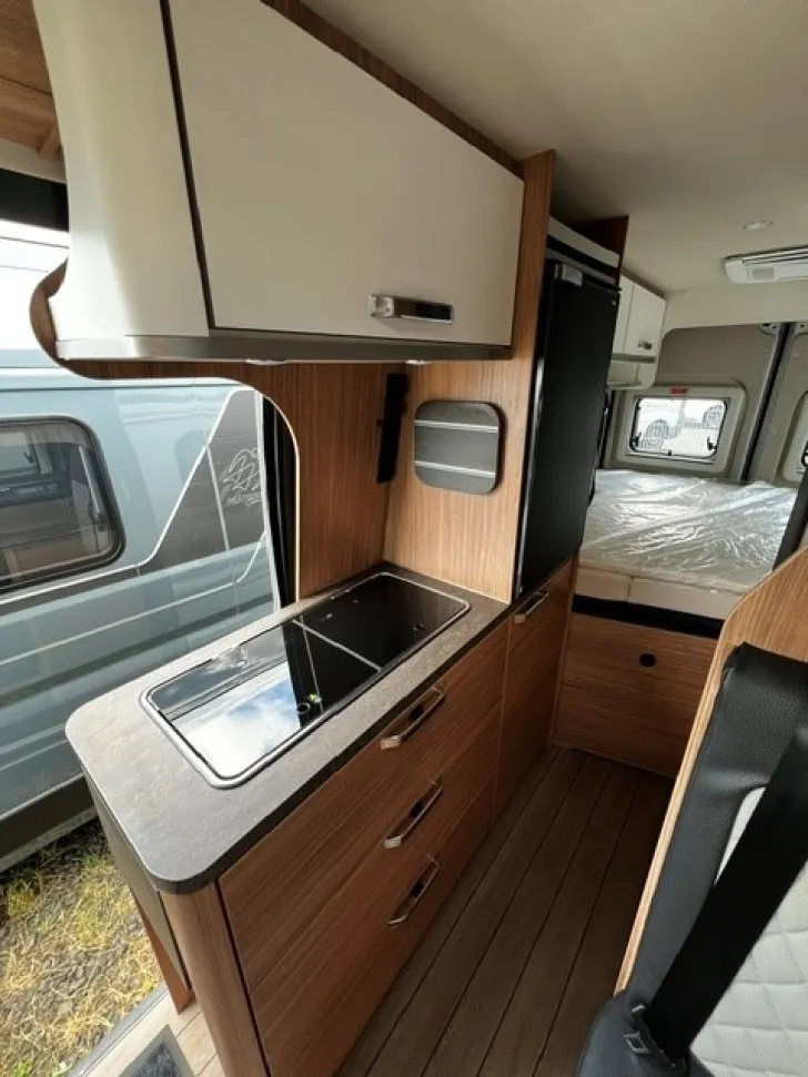 Fahrzeugbild Weinsberg CaraBus EDITION FIRE 600 MQ sofort verfügbar #6