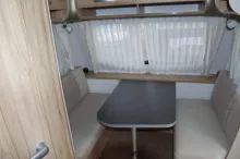 Fahrzeugbild Hymer Eriba Nova Light 442 Wohnwagen, Markise, Mover #5