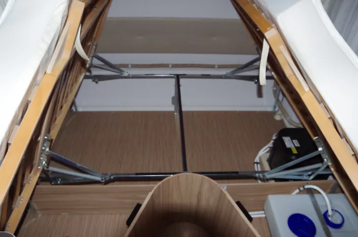 Fahrzeugbild Hymer Eriba Nova Light 442 Wohnwagen, Markise, Mover #8