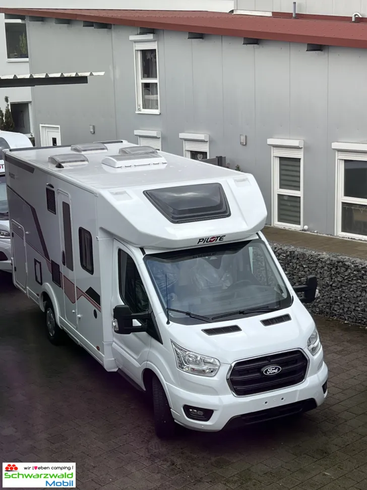 Fahrzeugbild Pilote ATLAS A690G White Edition #1