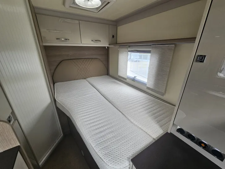 Fahrzeugbild Bürstner Nexxo Van T 569 AHK, LM-Felgen, Rammschutz, TV #16