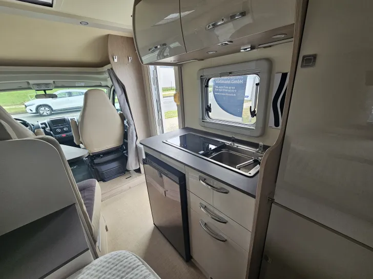 Fahrzeugbild Bürstner Nexxo Van T 569 AHK, LM-Felgen, Rammschutz, TV #20