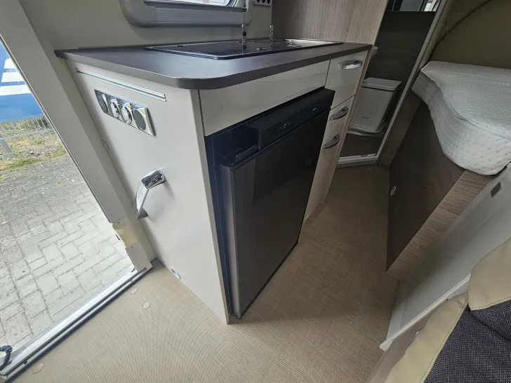 Fahrzeugbild Bürstner Nexxo Van T 569 AHK, LM-Felgen, Rammschutz, TV #21