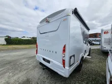 Fahrzeugbild Bürstner Nexxo Van T 569 AHK, LM-Felgen, Rammschutz, TV #9