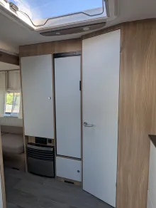 Fahrzeugbild Bürstner Premio Plus 410 TS 1500kg - G9111 #13