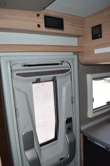 Fahrzeugbild Weinsberg X-CURSION VAN 500 MQ EDITION [PEPPER] elektr.Fußbodenerwärmung #11