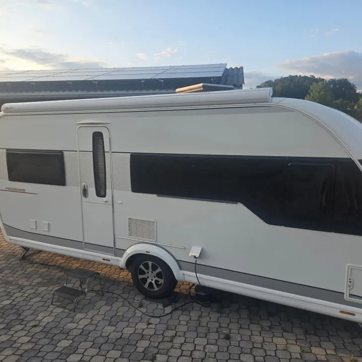 Fahrzeugbild Hobby Premium 540 UFE gut gepflegt #1