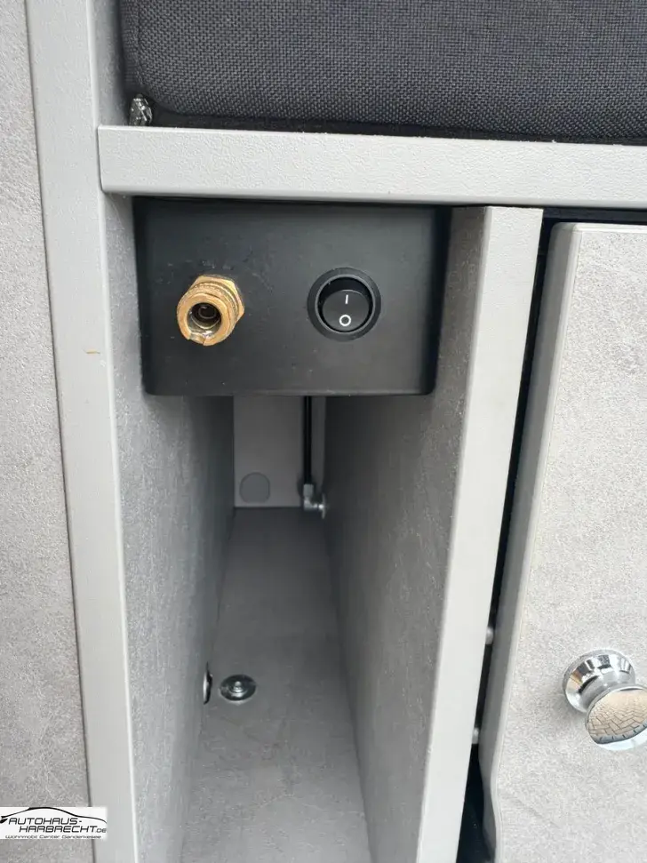 Fahrzeugbild Dethleffs Globevan-Autom-Ahk-DAB-4 Schlafpl.-Standhzg #27