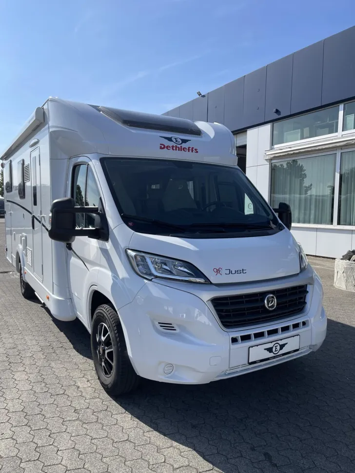 Fahrzeugbild Dethleffs Just Camp T7052EB #1
