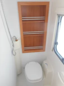 Fahrzeugbild Hymer Eriba Nova GL 545 Autark Mover gepflegt - silber #15
