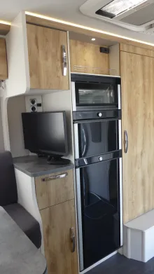 Fahrzeugbild Frankia F-Line A 740 PLUS sehr gepflegt/Autark #10