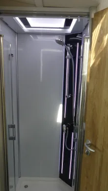 Fahrzeugbild Frankia F-Line A 740 PLUS sehr gepflegt/Autark #16