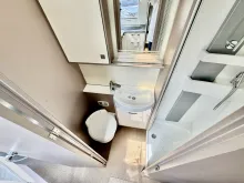 Fahrzeugbild Bürstner Lyseo TD 744 Limited AHK, Klima, Markise, TwinSat #12