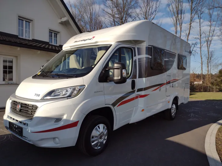 Fahrzeugbild Sunlight T 58 Umfangreiche Zusatzausstattung #1
