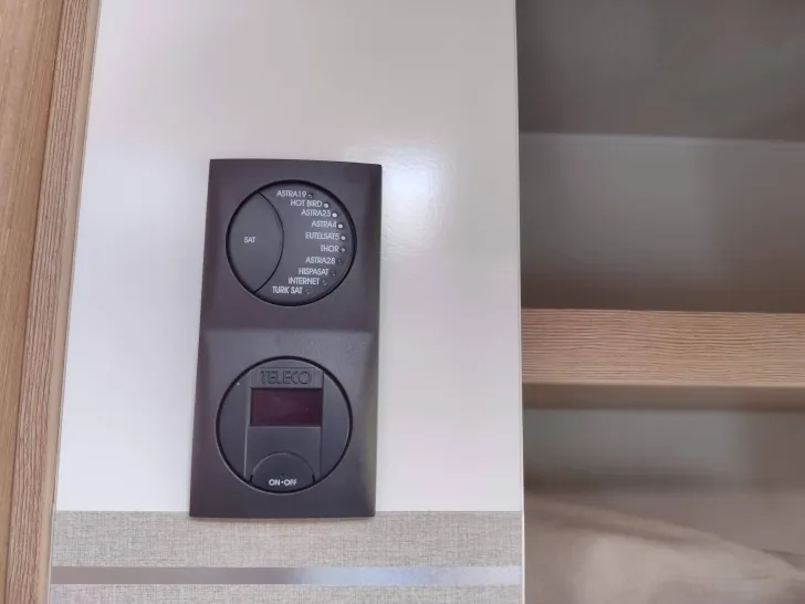 Fahrzeugbild Sunlight T 58 Umfangreiche Zusatzausstattung #9