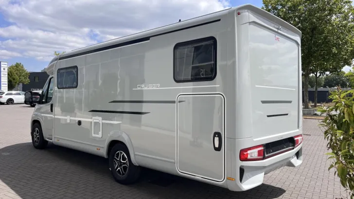 Fahrzeugbild LMC Cruiser 740 EL #4