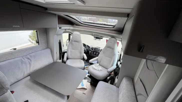 Fahrzeugbild LMC Cruiser 740 EL #7