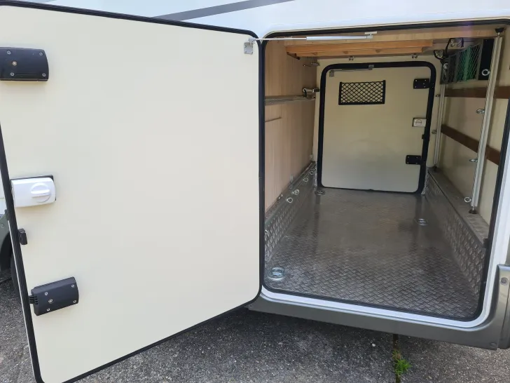 Fahrzeugbild Mobilvetta K-Yacht Tekno Line 86 sehr gepflegter Zustand #9
