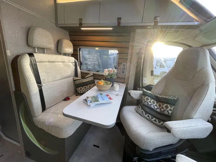 Fahrzeugbild Hymer Yosemite *Aufstelldach*Dieselheizung* #17