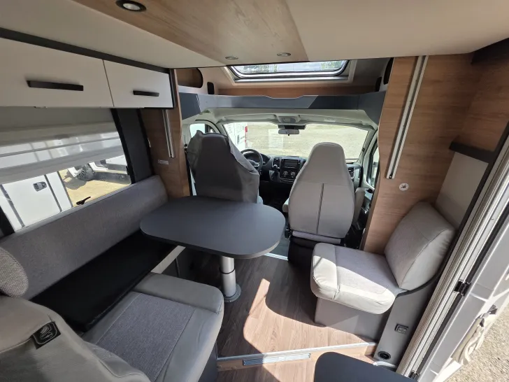 Fahrzeugbild Knaus L!VE WAVE 650 MEG Black Selection Live BLACK SELECTION 650 MEG #14