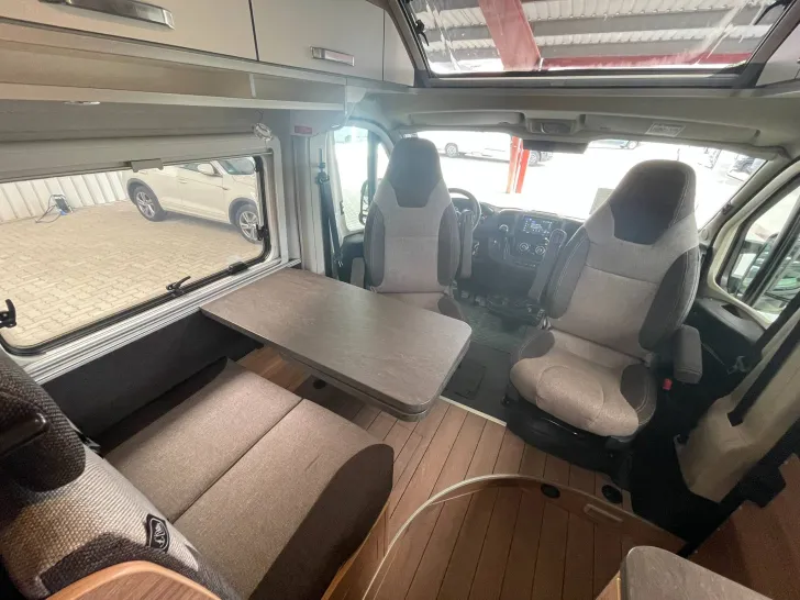 Fahrzeugbild Weinsberg CaraBus 600 MQ ++MEGA-DEAL++ #14
