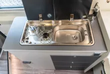 Fahrzeugbild Ahorn Camp Van 550 *Markise*Kamera*Außendusche #14