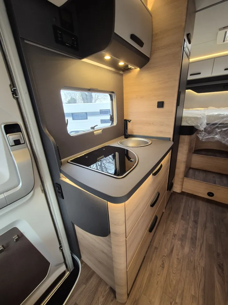 Fahrzeugbild Knaus L!VE / LIVE Wave 650 MEG *Black-Selection* #19