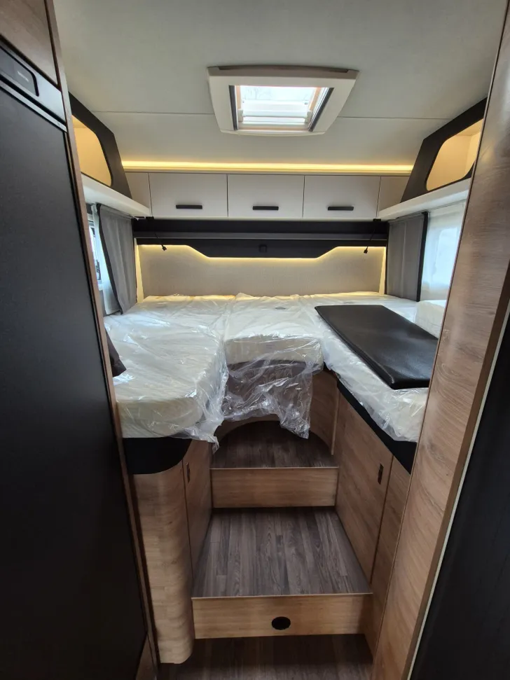 Fahrzeugbild Knaus L!VE / LIVE Wave 650 MEG *Black-Selection* #28