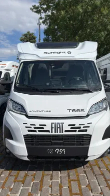 Frontal Vorne Sunlight T 66S Adventure Edition Automatik ACC Sofort verfügbar