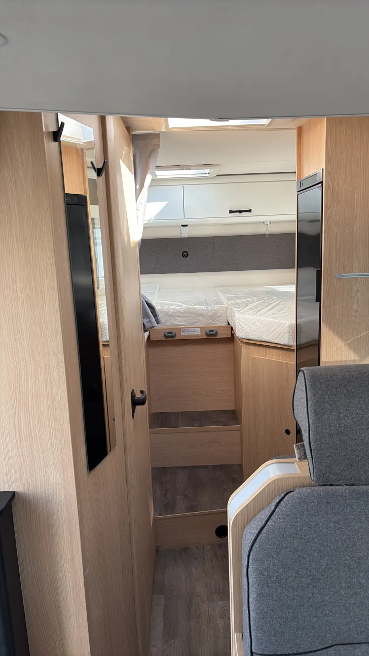 Sicht vorne-hinten Sunlight T 66S Adventure Edition Automatik ACC Sofort verfügbar