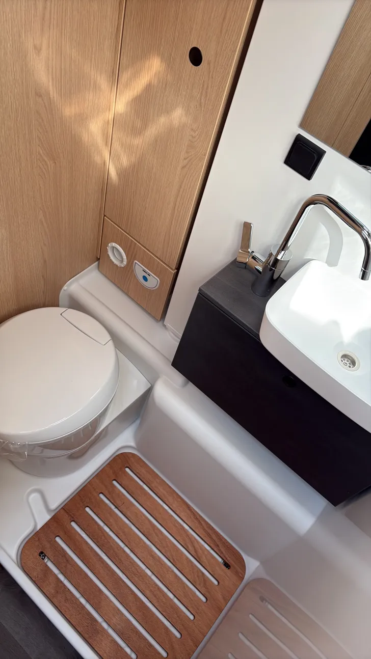 Toilette Sunlight T 66S Adventure Edition Automatik ACC Sofort verfügbar