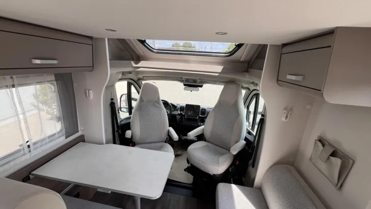 Fahrzeugbild Carado T 328 #7