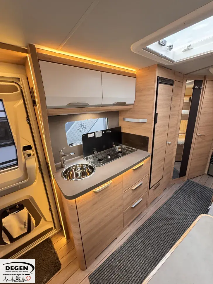 Fahrzeugbild Knaus Südwind 580 QS Black Selection Mobilanlage 12V, City-Wasseran #12