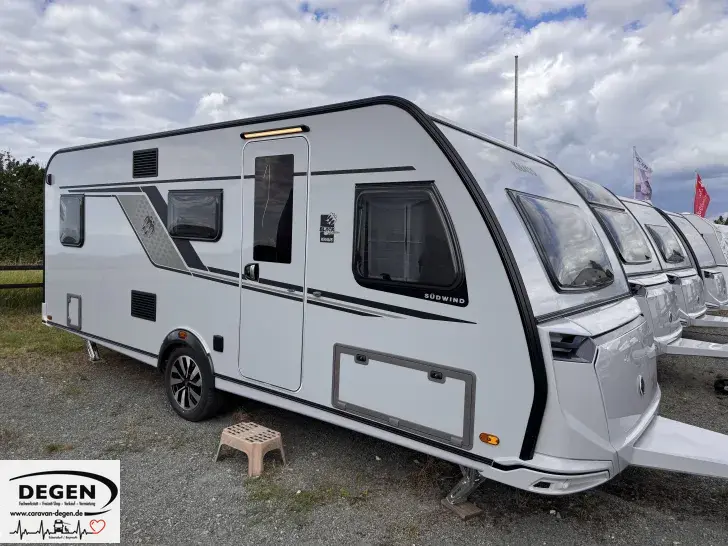 Fahrzeugbild Knaus Südwind 580 QS Black Selection Fußbodenheizung, Duo-Controll #1