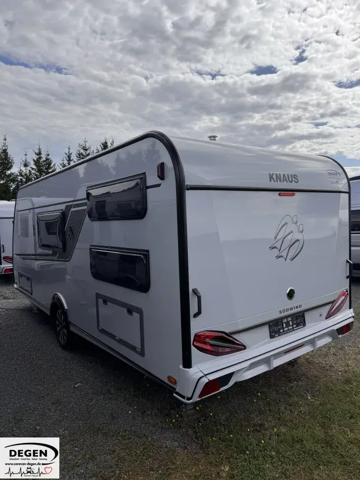 Fahrzeugbild Knaus Südwind 580 QS Black Selection Fußbodenheizung, Duo-Controll #7