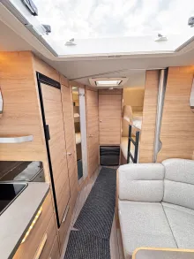 Fahrzeugbild Knaus Südwind 580 QS Black Selection Fußbodenheizung, Duo-Controll #15
