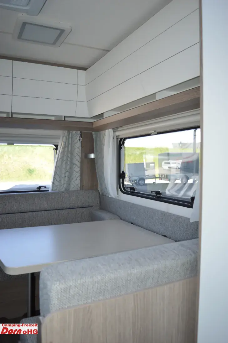 Fahrzeugbild Hobby OnTour 390 SF Dachklima Dometic #10