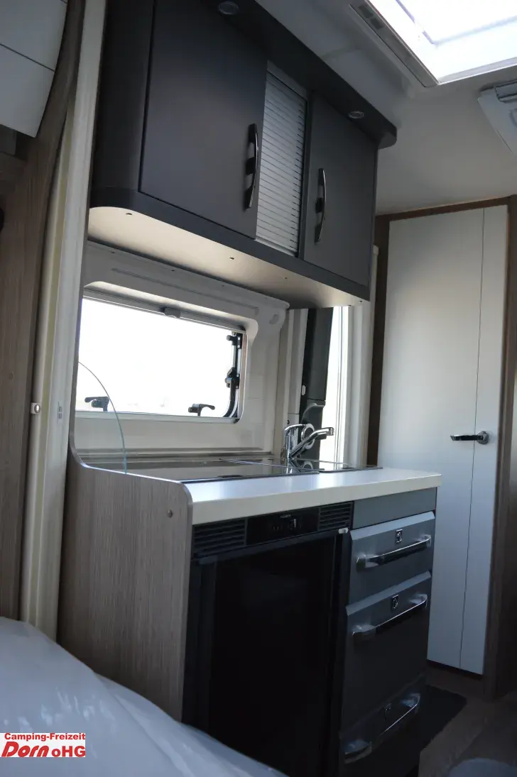 Fahrzeugbild Hobby OnTour 390 SF Dachklima Dometic #11