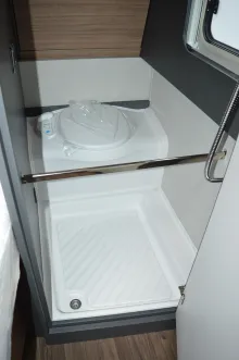 Fahrzeugbild Knaus Azur 500 FU elektr.Fußbodenerw.Dachklima #27
