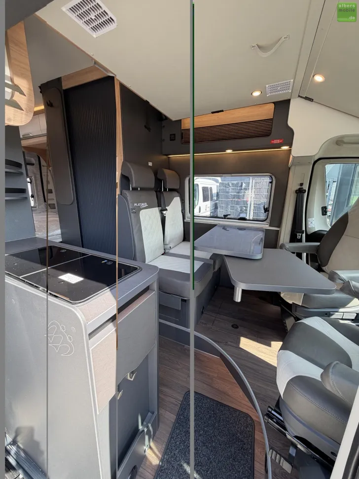 Fahrzeugbild Knaus BoxLife 600 DQ Platinum Selection AHK Maxi ACC #10