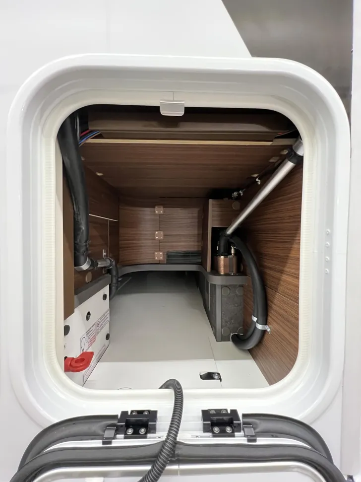 Fahrzeugbild Carthago chic c-line T 4.9 LE Strategic Buy (329) #42