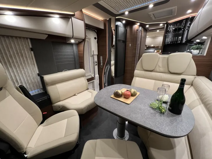 Fahrzeugbild Carthago chic c-line I 4.9 LE Strategic Buy (313) #17