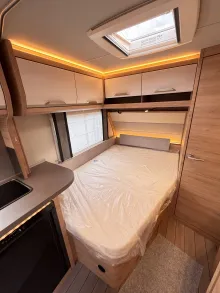 Fahrzeugbild Knaus Südwind 450 FU Black Selection Serviceklappe, CP-Plus Heizung #16
